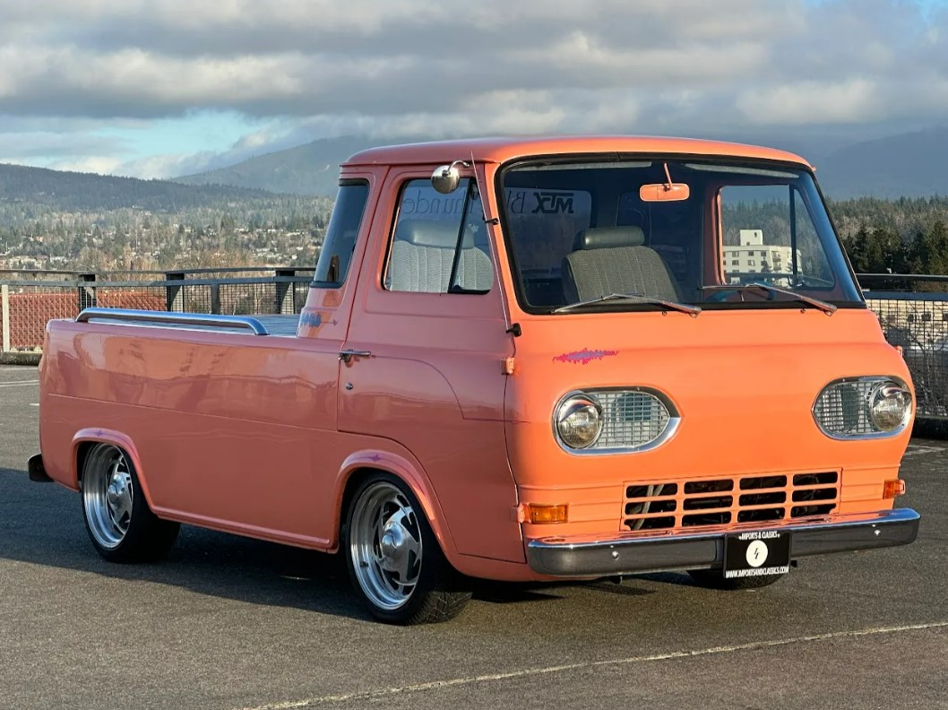 4 Ford Econoline